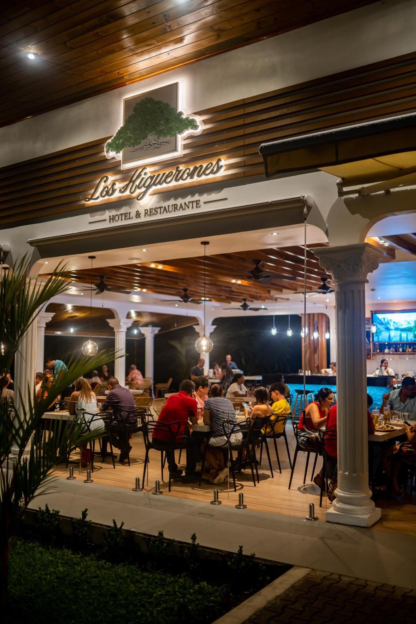 Hotel Los Higuerones Paso Canoas Exterior photo